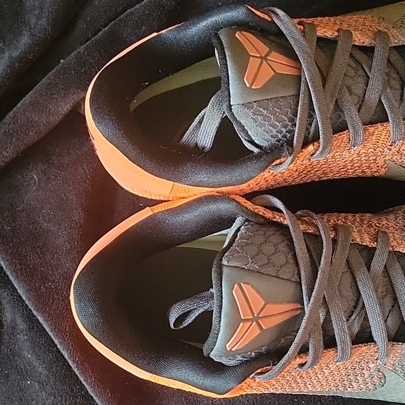 Kobe 11 Easter - Picture 2 of 6
